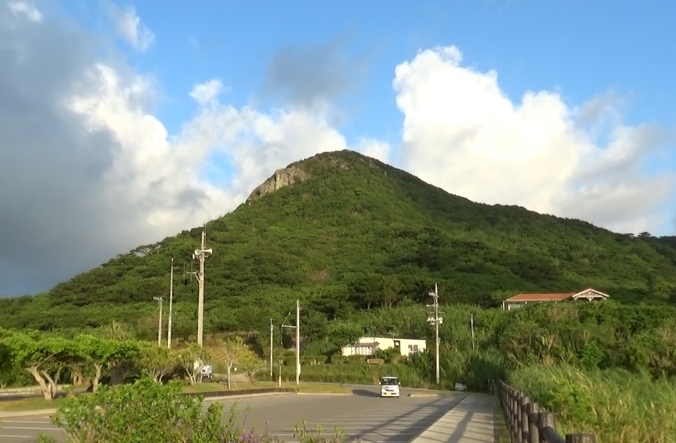 金武岳